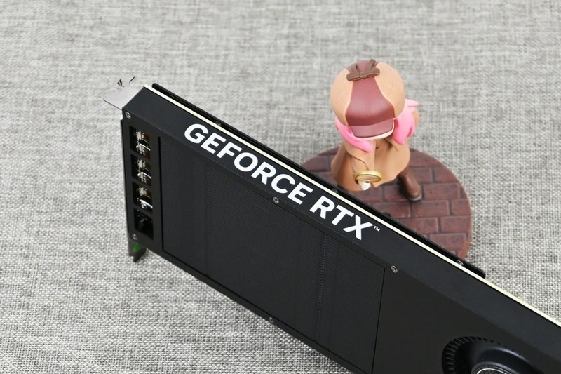 影驰RTX4060Ti无双MAX游戏显卡开箱+拆解：专业风格设计