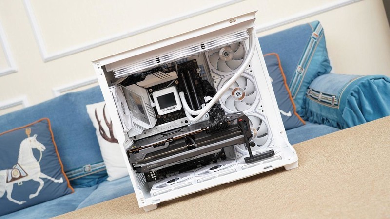 非一般的电竞美学？阿斯加特 博拉琪 II DDR5 7200 RGB内存体验分享