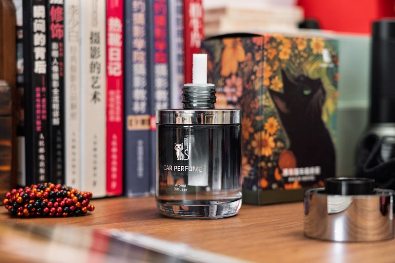 惠车猫车载香薰：来自法国的香料和调制，香气可控持久自然