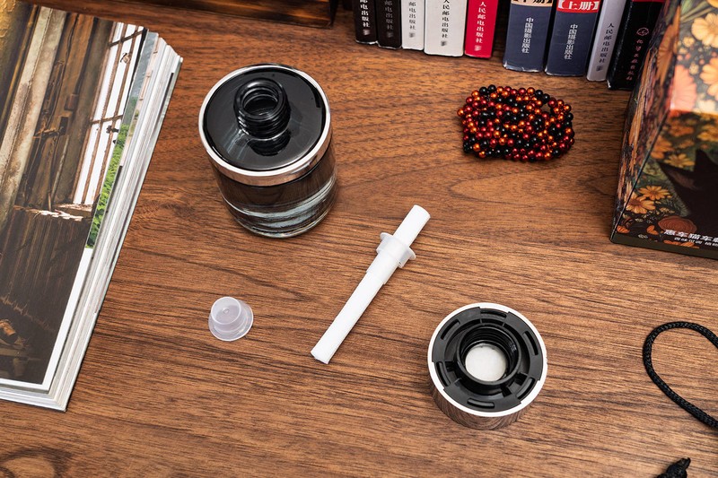 惠车猫车载香薰：来自法国的香料和调制，香气可控持久自然