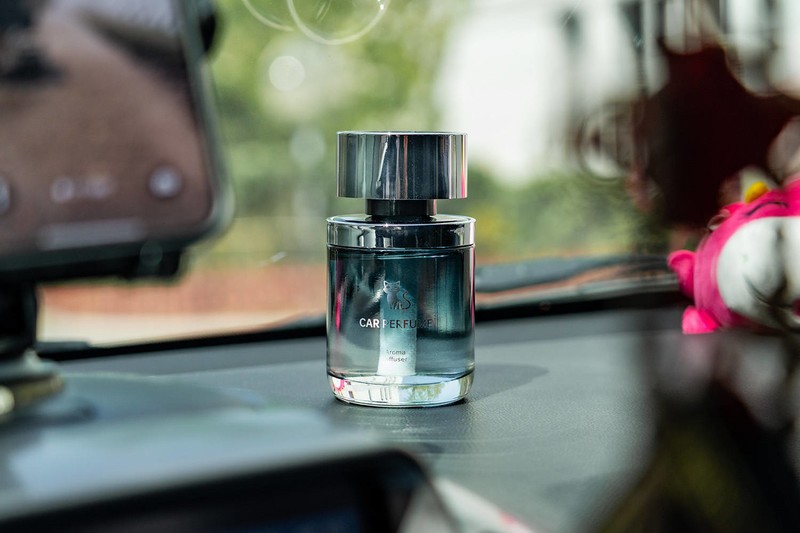 惠车猫车载香薰：来自法国的香料和调制，香气可控持久自然