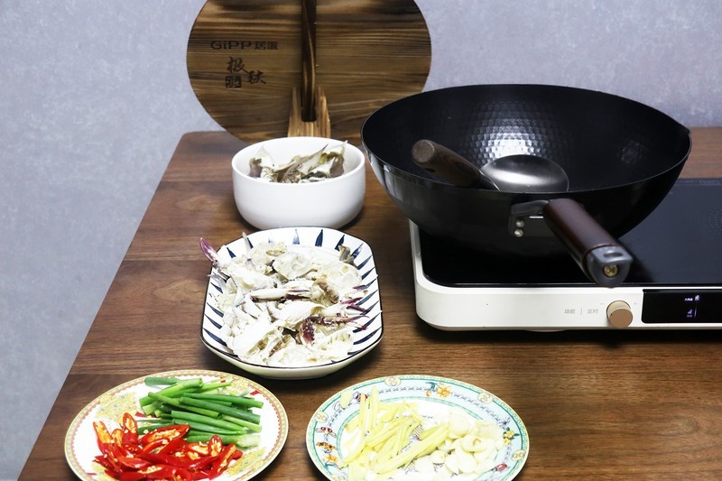 这个炒锅炒湘菜更香——GiPP居派轻量极铁炒锅套装体验