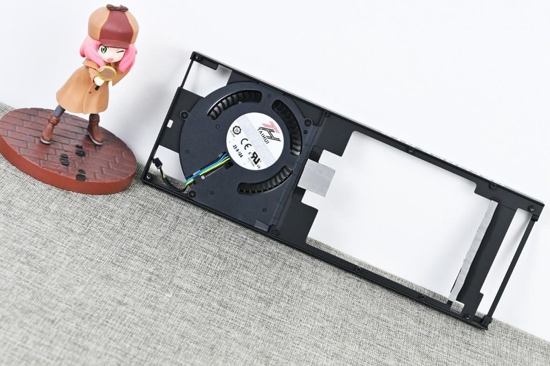 影驰RTX4060Ti无双MAX游戏显卡开箱+拆解：专业风格设计