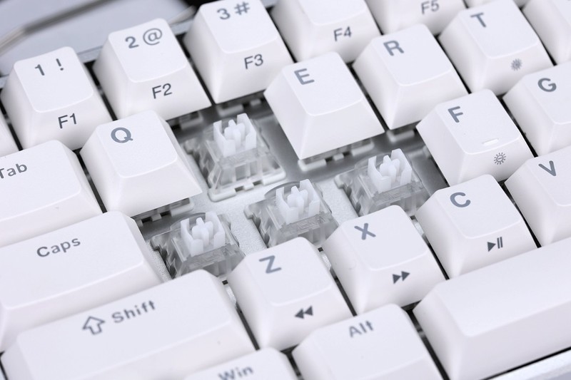 机电大厂跨界玩外设？先马趣造G65霍尔效应磁轴键盘体验分享