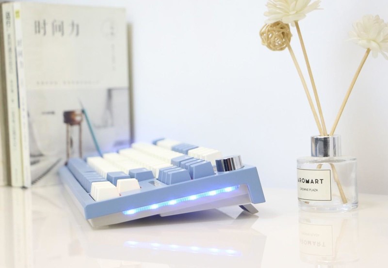 狼途LT84三模机械键盘体验！国产要都这么干，还有国外键盘啥事？