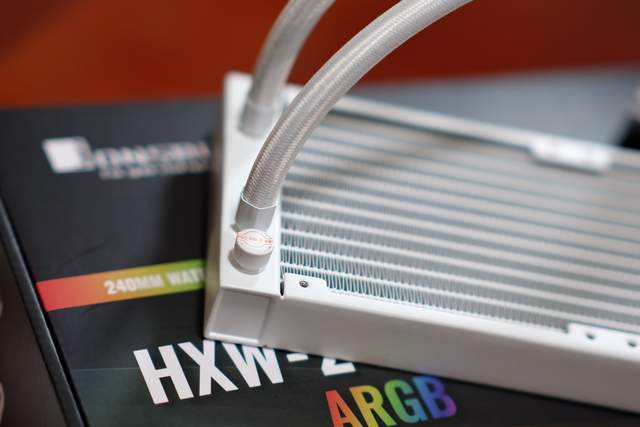 老酒换新瓶，有得有失的装机体验，乔思伯VR3如何兼容C8i DTX版型？