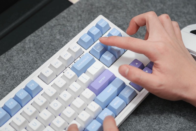 杜伽K100：键圈近十年，终于找到颜值手感都哇塞的机械键盘了！