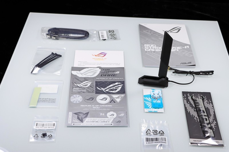 R5 7600 + X670E 吹雪搭台，5 款显卡实测《生化危机4：重置版》