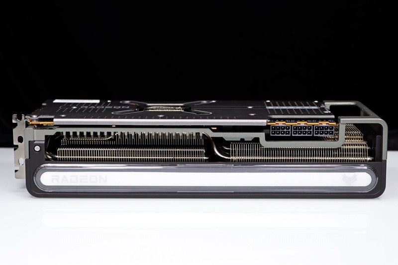 R5 7600 + X670E 吹雪搭台，5 款显卡实测《生化危机4：重置版》