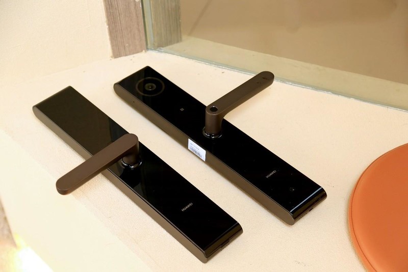 不止玩玩而已？体验华为智能门锁SE猫眼版体验后有所思