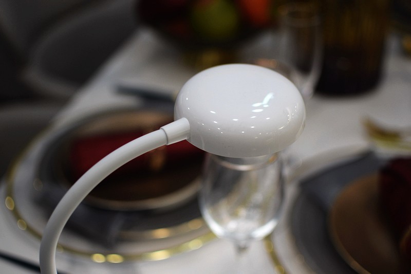 无极调光 萌兔独立小夜灯 飞利浦智睿双光源充电台灯