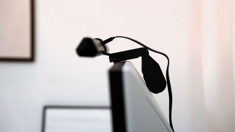 108颗类太阳灯珠+6档色温调节+无反光设计！书客SKR1屏幕挂灯评测