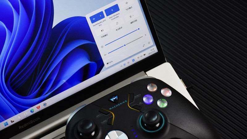 机械师G603双模游戏手柄：自定义操控，多设备连接