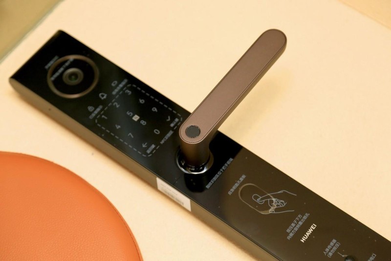 不止玩玩而已？体验华为智能门锁SE猫眼版体验后有所思