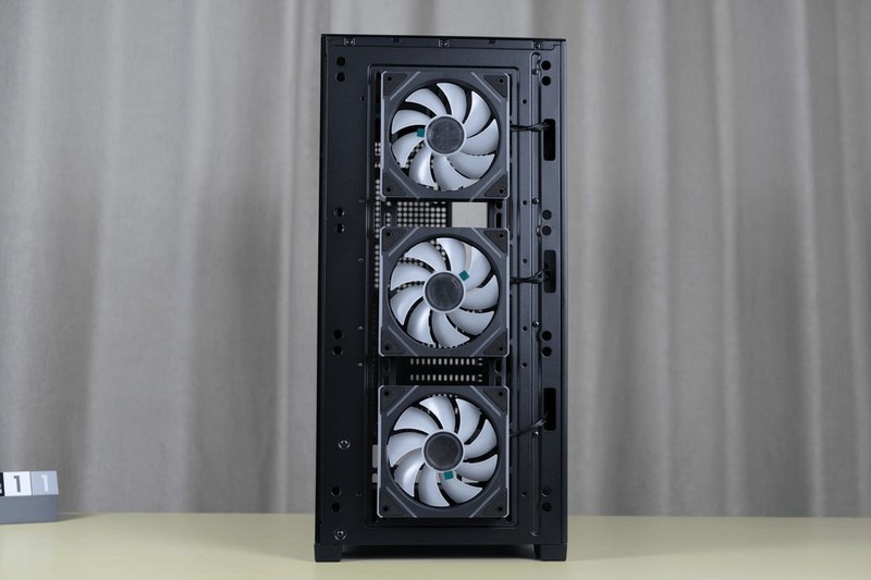 安装省心，使用方便：先马 风洞PRO 木系双360水冷机箱上手体验