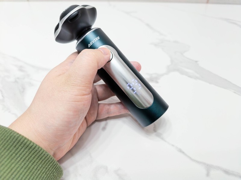 一万三超高转速配德国进口0.06mm刀片硬件拉满，未野MAX全面起飞