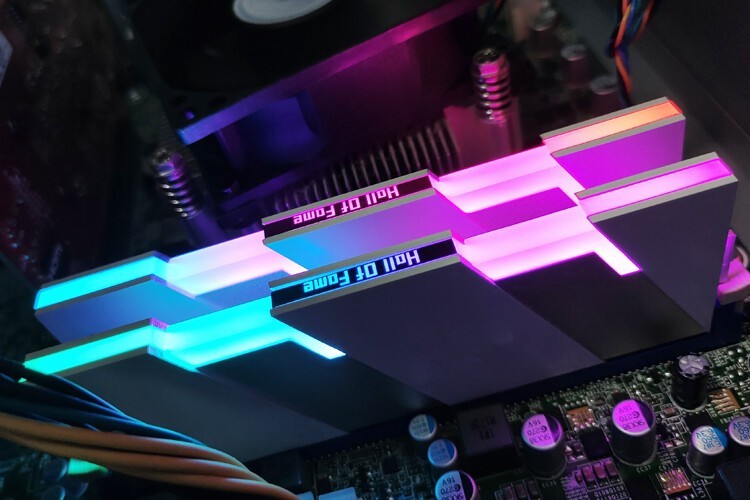 以性能之名，打造艺术之美：影驰HOF PRO DDR4 3600MHz RGB内存体验