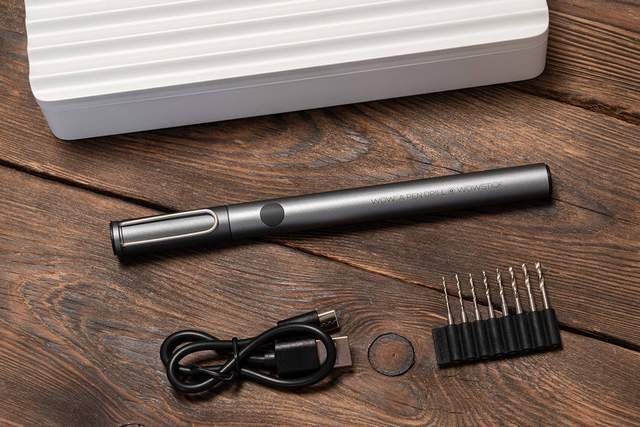 从体验中诞生的这个品牌，最了解你需要什么，WOWSTICK锂电迷你电钻评测