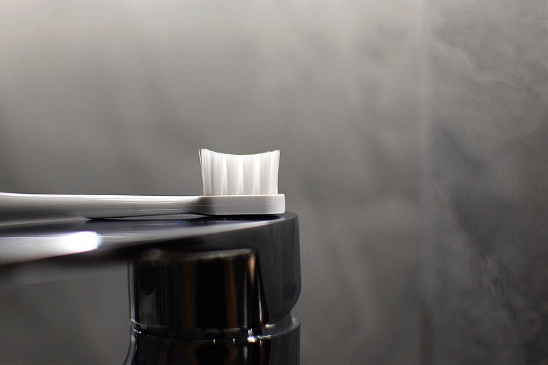 好用又亲民 米家声波电动牙刷T200