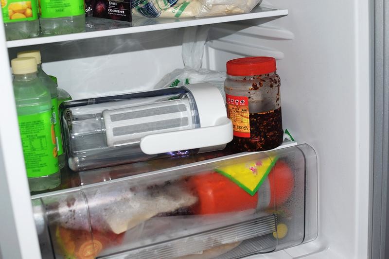 炎炎夏日一壶搞定多种饮品 米家冷水壶