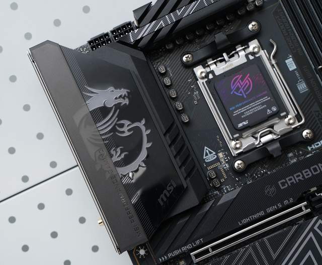 AMD粉丝必看！轻松降延迟，性能飙升秘籍大公开！