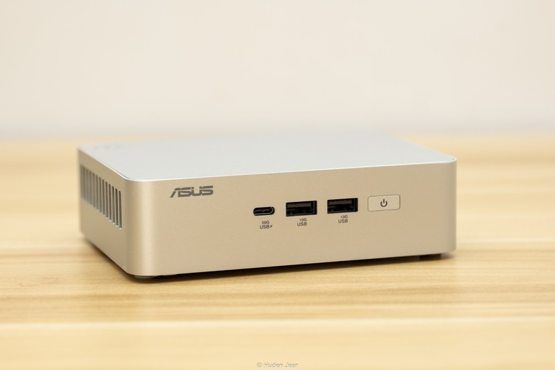 华硕NUC 15 Pro Plus测评：搭载Core Ultra 9 285H的性能霸主