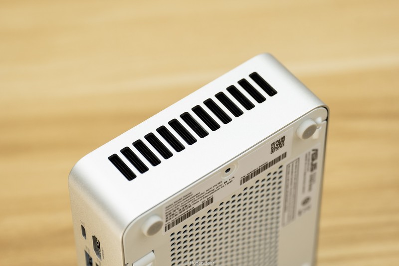 华硕NUC 15 Pro Plus测评：搭载Core Ultra 9 285H的性能霸主