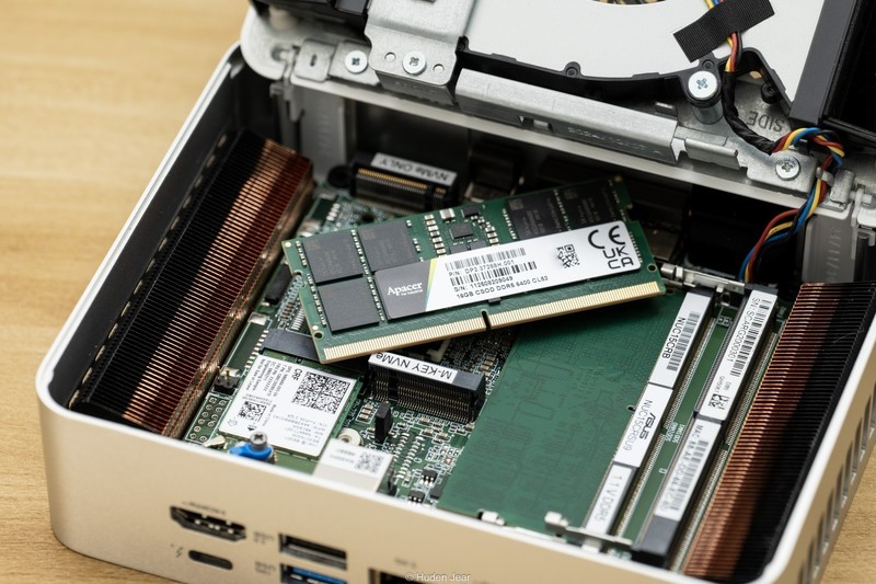 华硕NUC 15 Pro Plus测评：搭载Core Ultra 9 285H的性能霸主