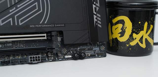 AMD粉丝必看！轻松降延迟，性能飙升秘籍大公开！