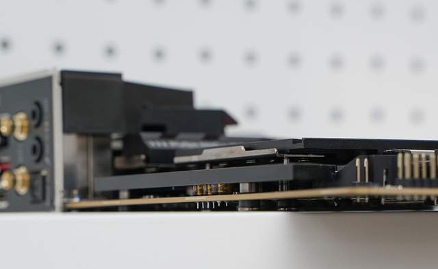 AMD粉丝必看！轻松降延迟，性能飙升秘籍大公开！