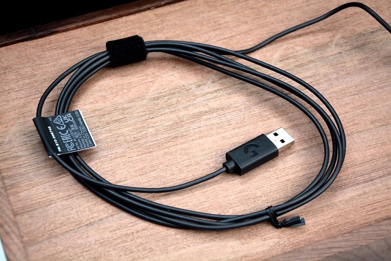 “健身器材”的新皮肤，罗技G502 SE HERO熊猫版开箱