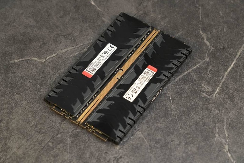 D4不落伍，12600K、微星Z690刀锋TI再战三年不服输