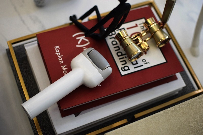 双效修护 DOCO电动修足器II