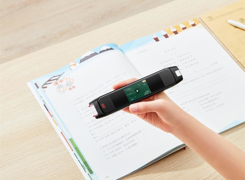 功能单一的词典笔还在用？可别耽误孩子了！双头笔学全科不香吗？