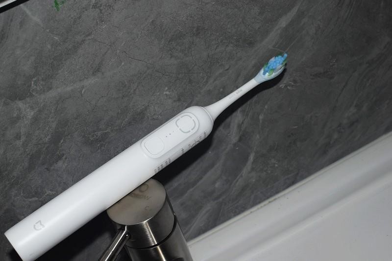 告别传统牙刷，迎接米家声波扫振电动牙刷的全面清洁新时代