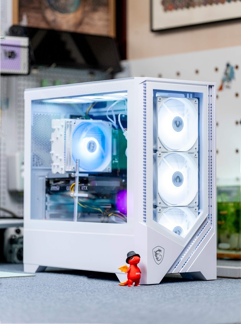 13代酷睿i7还是很能打，RTX4060主机宙斯盾S性能评测