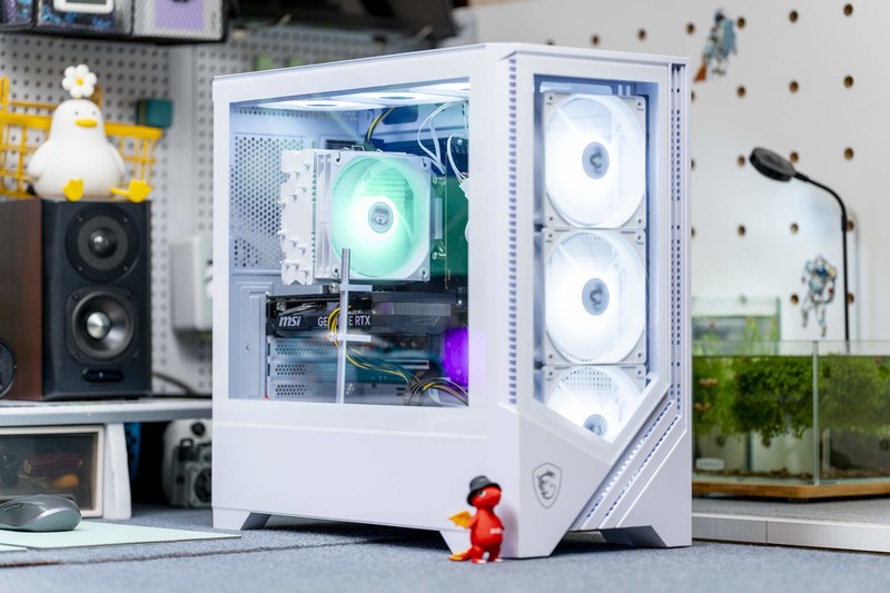 13代酷睿i7还是很能打，RTX4060主机宙斯盾S性能评测