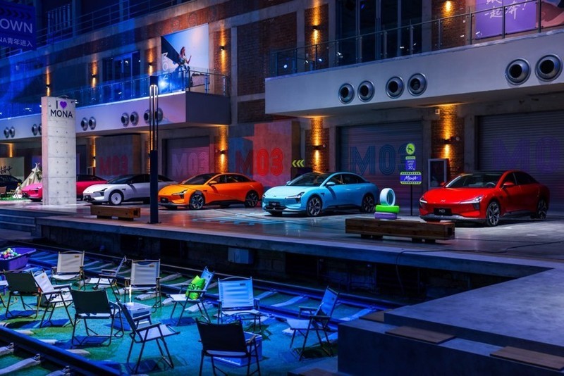 11.98万元起！同级最强，小鹏MONA M03加推4款新版型升级上市