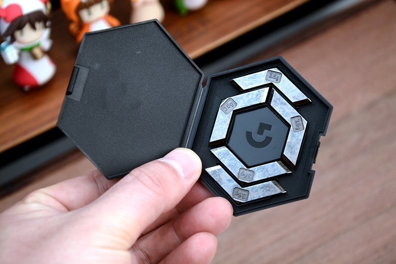 “健身器材”的新皮肤，罗技G502 SE HERO熊猫版开箱