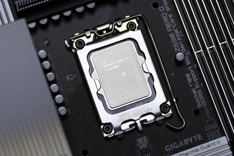 主打价格优势的国产长鑫颗粒内存，金百达DDR4 2666装机实测