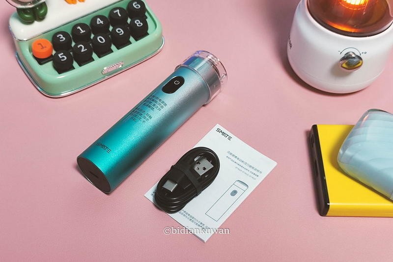 全防水剔得净，这配色太吸睛：须眉便携剃须刀T5航海家上手体验