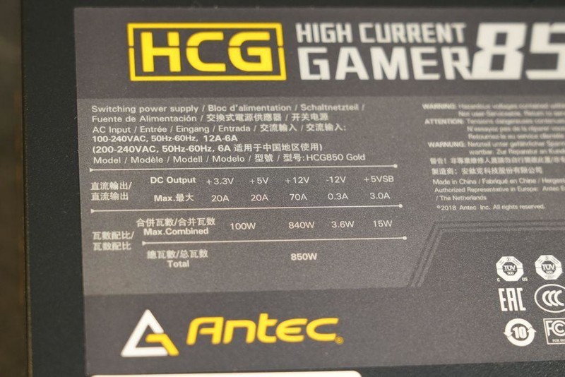 D4不落伍，12600K、微星Z690刀锋TI再战三年不服输