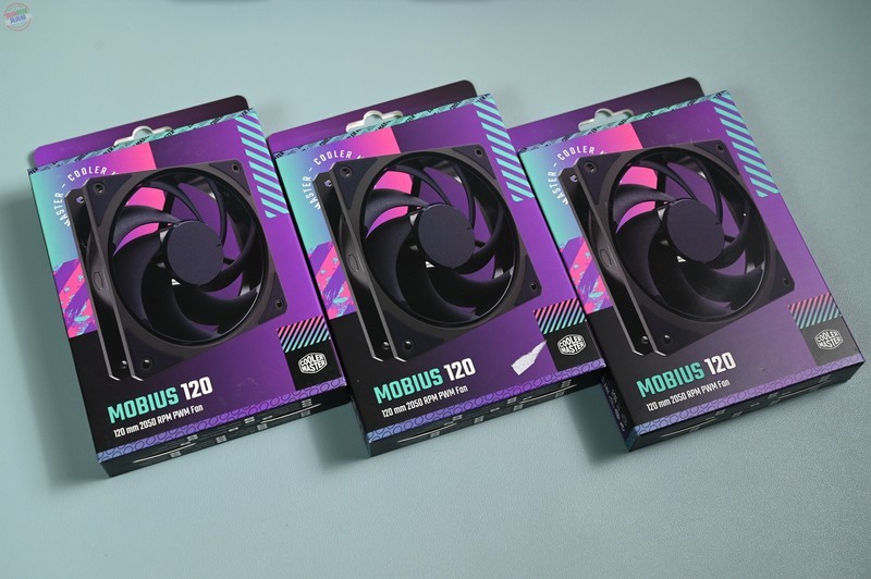 运行超稳的散热风扇，机箱的百搭好伙伴，酷冷至尊Mobius120上手