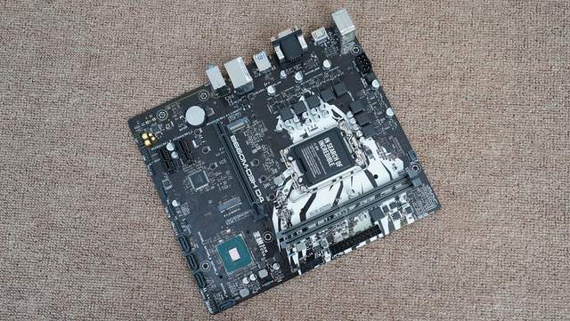 高性价比、大厂血统，圣旗B660M-D3H D4主板评测及装机分享