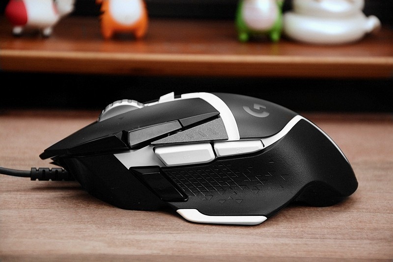 “健身器材”的新皮肤，罗技G502 SE HERO熊猫版开箱