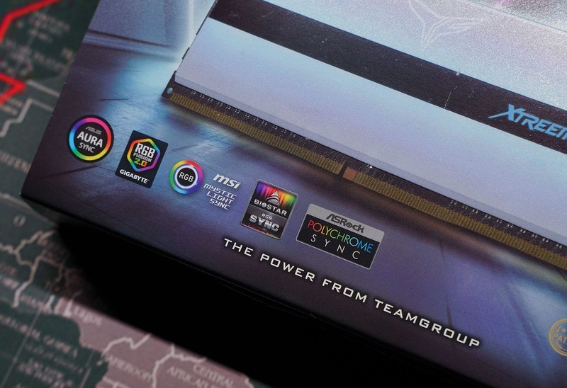 既好看还能超 十铨梦境DDR4 3600MHz 8G*2内存评测