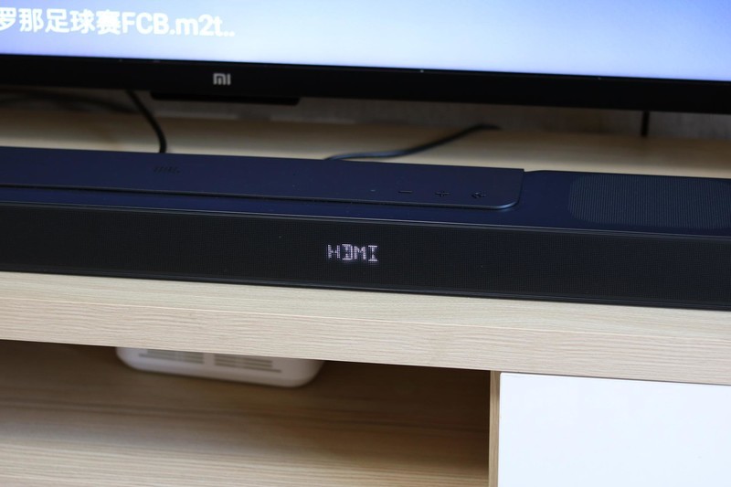 把电影院的音效带回家，JBL影霸回音壁体验，3D环绕音免布线设计