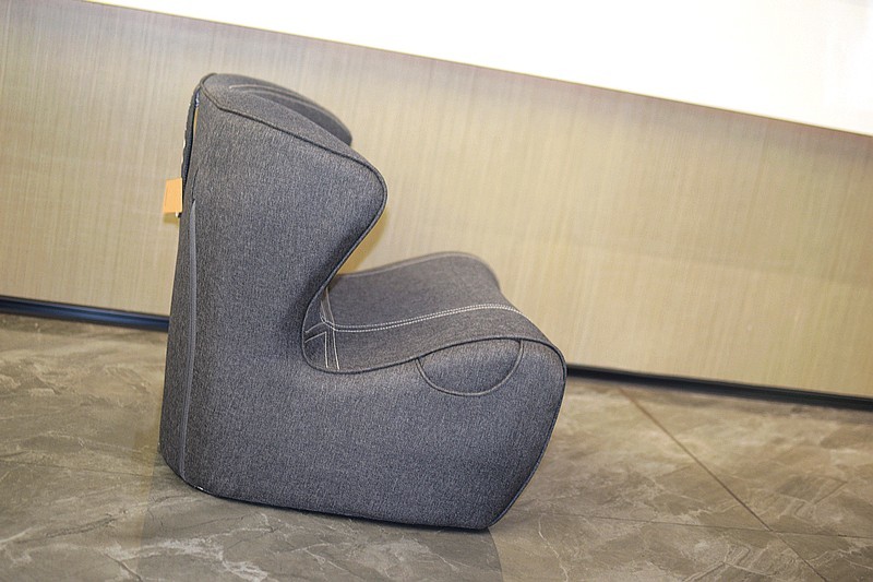 护腰神器单指可拎 乐班人体工学沙发