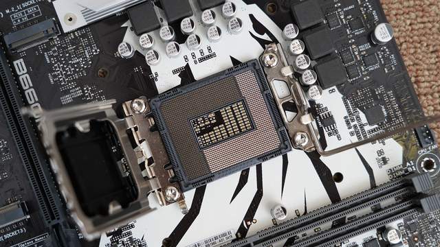 高性价比、大厂血统，圣旗B660M-D3H D4主板评测及装机分享