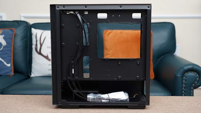 高性价比、大厂血统，圣旗B660M-D3H D4主板评测及装机分享